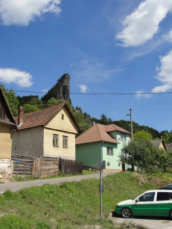 KoBY (143)